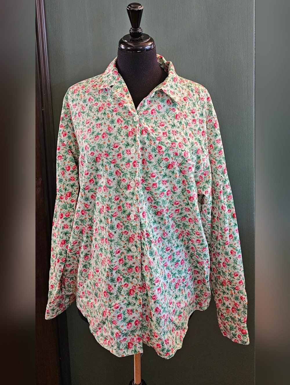 Cabin Creek Floral Button-Up Shirt